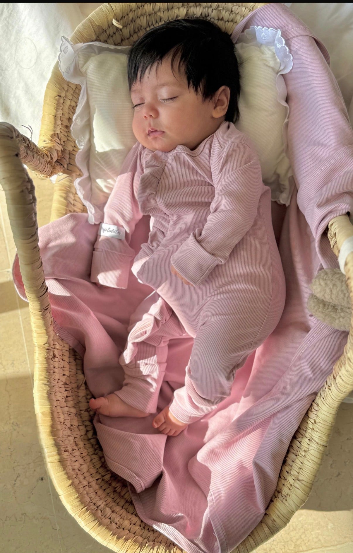 Powder pink with ruffles - Baby Overall