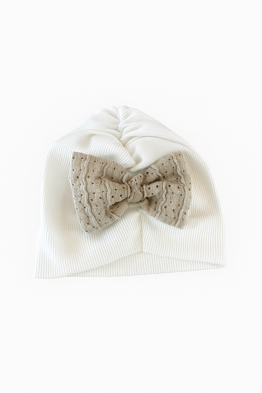 Beige blossom bow Turban