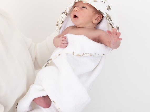 Blossom-White Hooded Towel