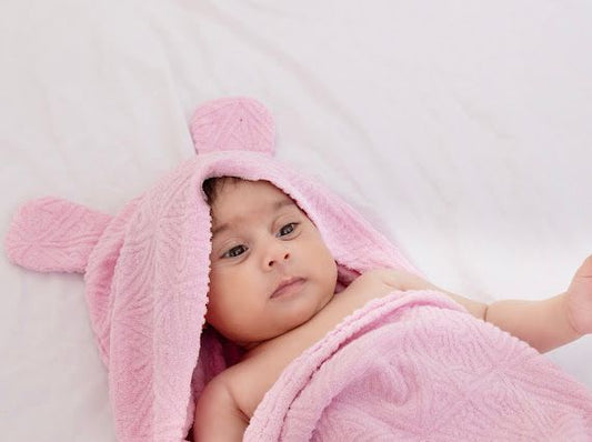 Pinky Hooded Towel