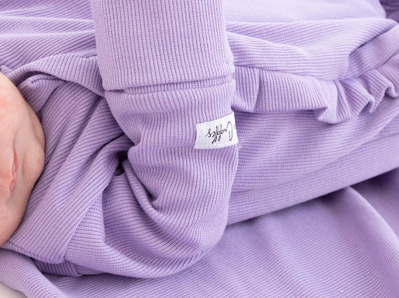 Girl in Lilac Hospital Set (White Cotton Blanket + Lilac Overall + Headpiece)